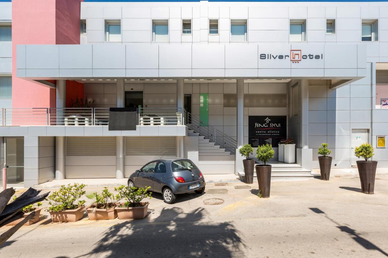 מאטינו Silver Hotel מראה חיצוני תמונה