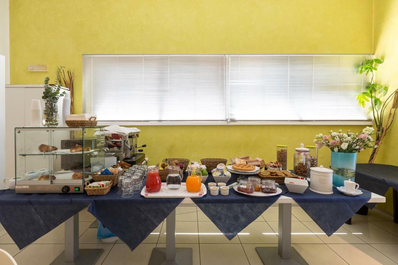 מאטינו Silver Hotel מראה חיצוני תמונה
